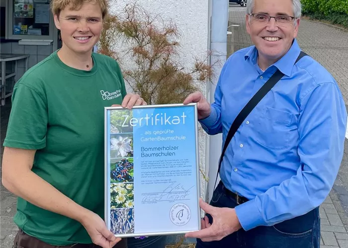 Mitglied bei den GartenBaumschulen Mitglied bei den GartenBaumschulen